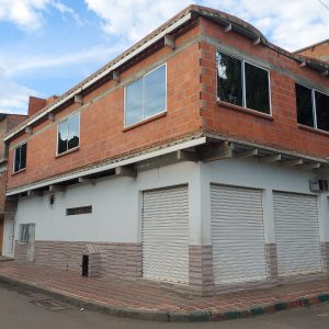 CASA ESPECIAL NEGOCIO BARRIO PRIMAVERA