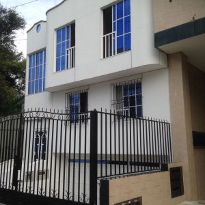 EDIFICIO RENTERO EN EL INGENIO